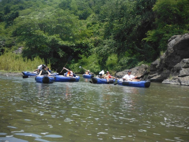  kayaks 