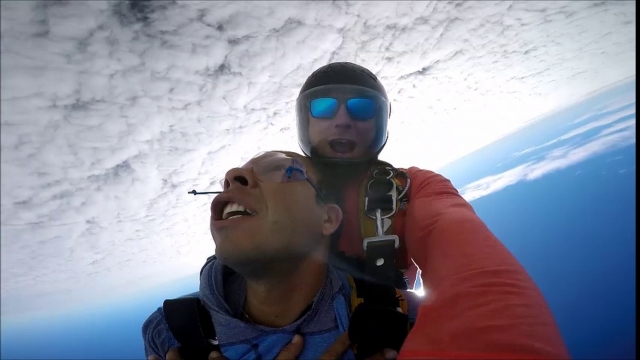  Enjoying the clouds 