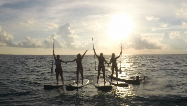  Have fun in the sea 