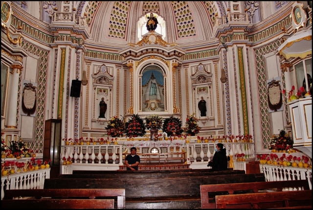  San Salvador Parish 