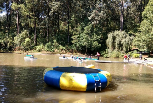 e-19737297-kayaks14861506983208.jpg