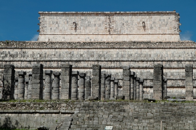  Jarmoluk, antico edificio 