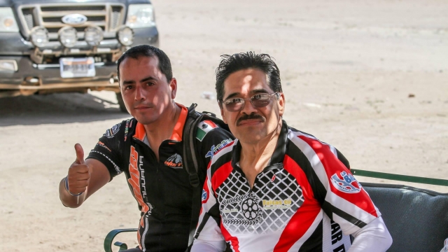  为比赛感到兴奋 