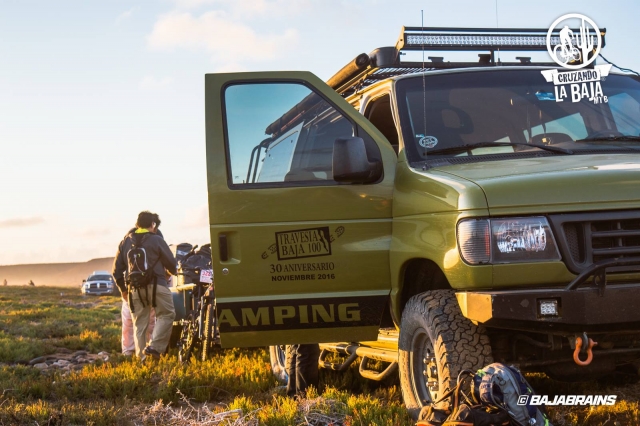  让我们的卡车开始冒险 