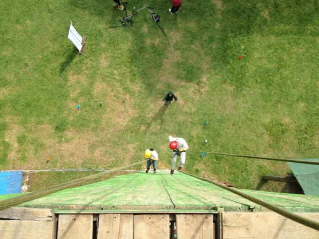  In the rappelling 