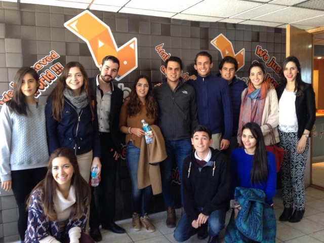  Die Gruppe von Freunden als Detektive 