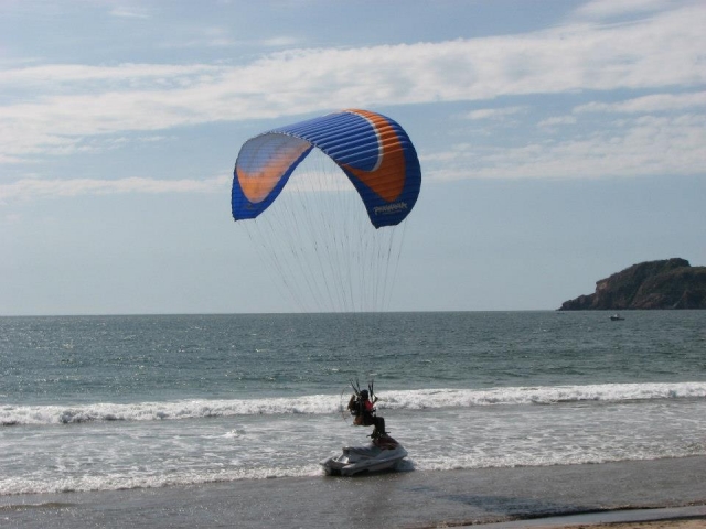 Ihr Flug über den Strand 