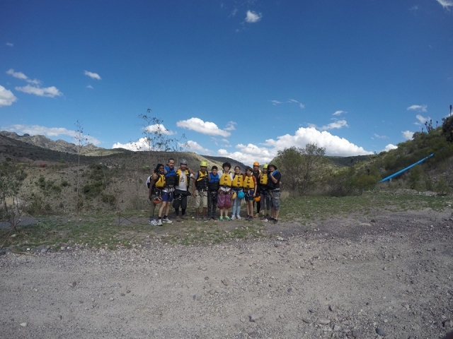  Group photo 