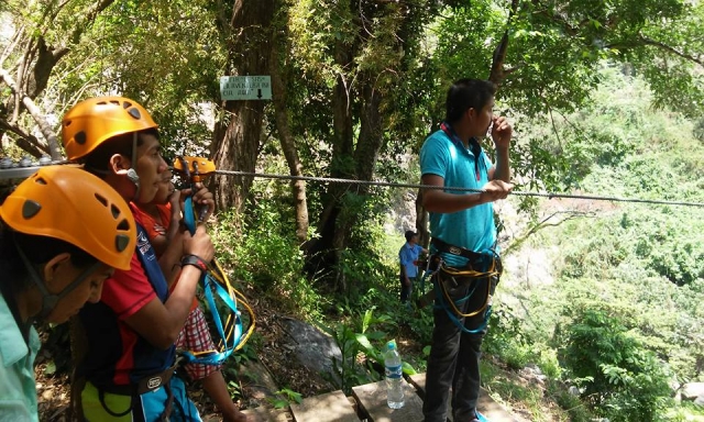  Guarda come si divertono 