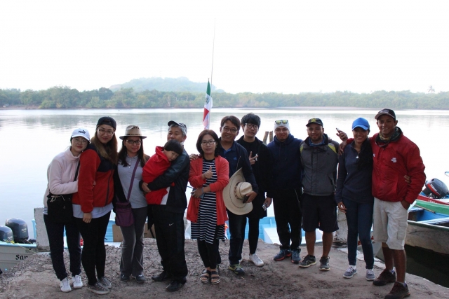  Come with your family