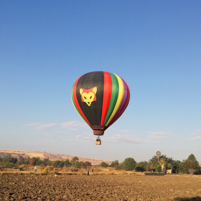  Balloon ride 