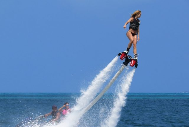  flyboard.jpg 