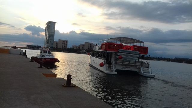 El barco partiendo