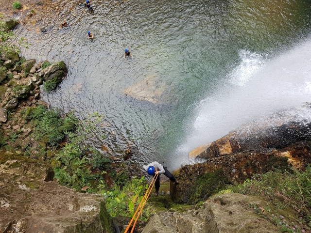  rappelling down waterfalls in Mexico 