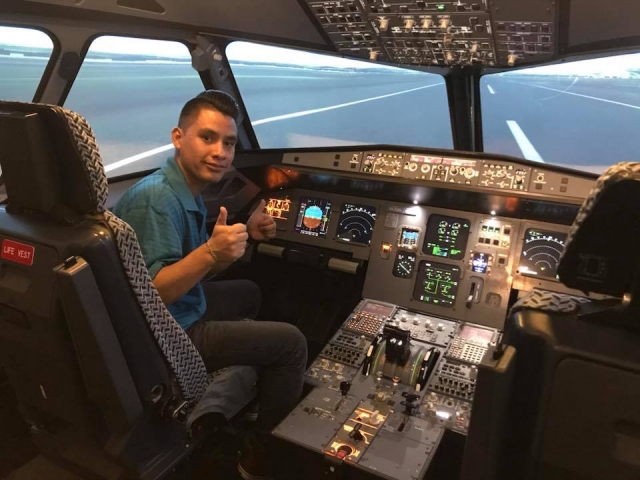 拉丁美洲第一个 