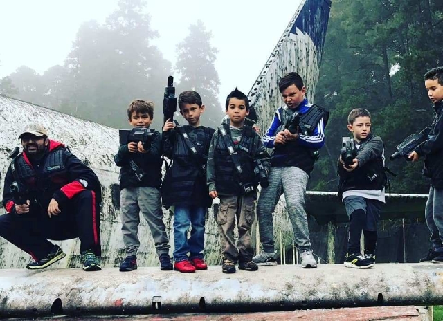 The youngest team with their weapons 