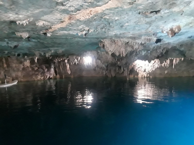  美丽的矿物构造 