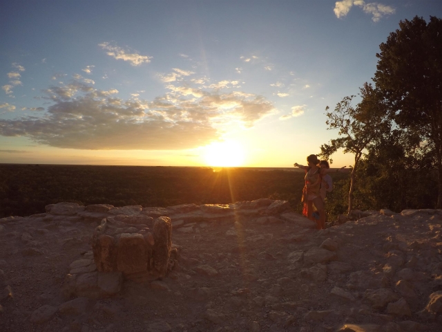  Romantischer Sonnenuntergang 