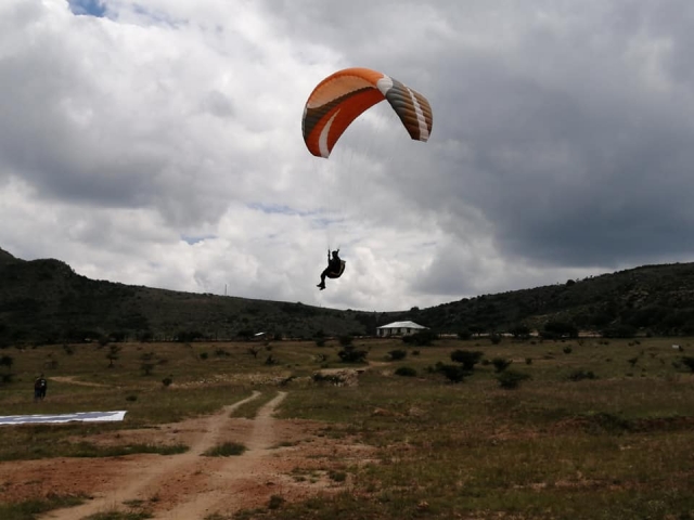  Voler en parapente dans le ciel de Durango
