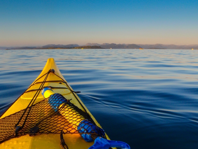  landscapes with kayak 