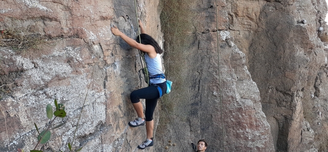  escalada em rocha natural 