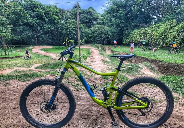  Vélo enduro 