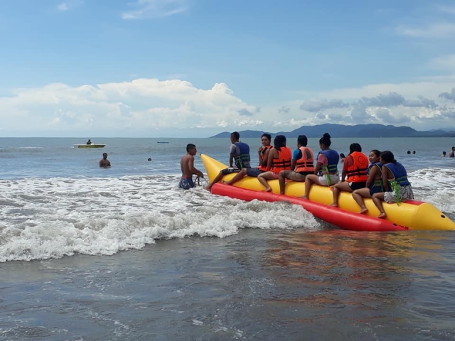  香蕉船冒险 Ixtapa 