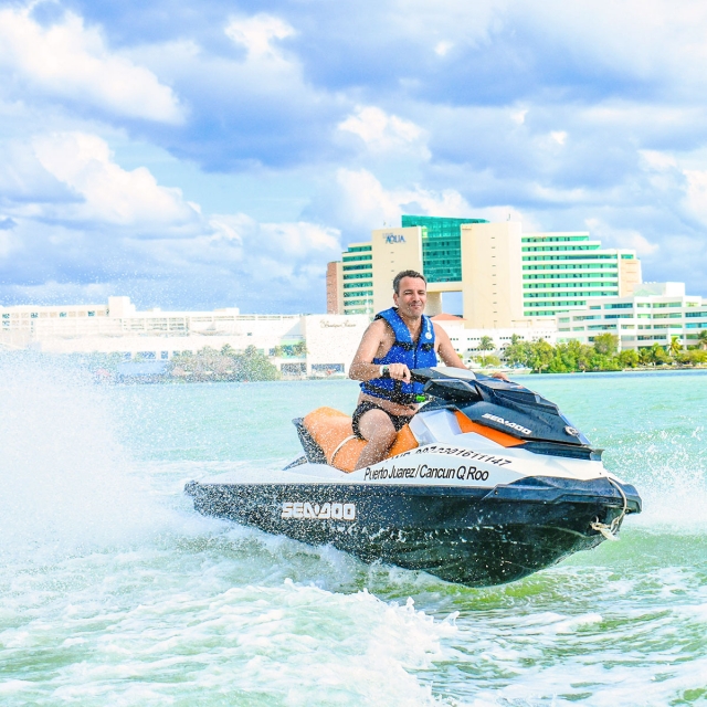 Enjoy Cancun on a jet ski