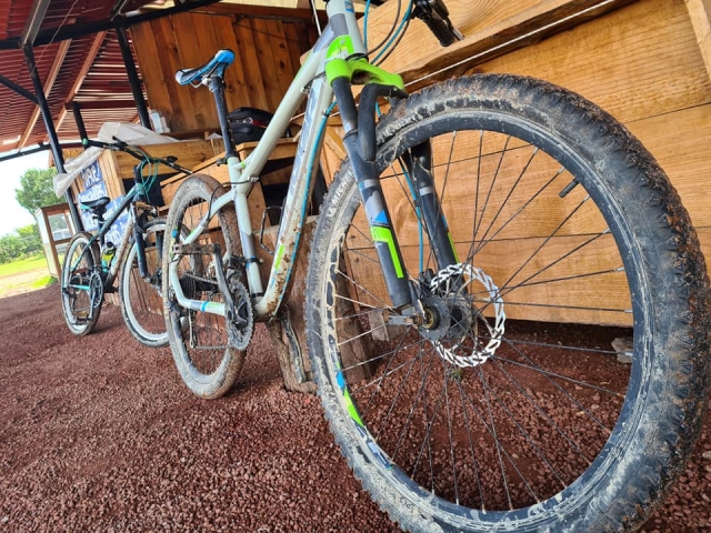  Mountain bikes 