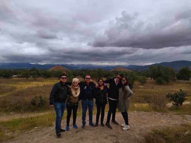Marcher dans la zone archéologique