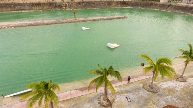  滑水水域 