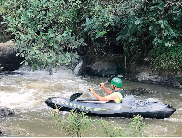 Remando río abajo