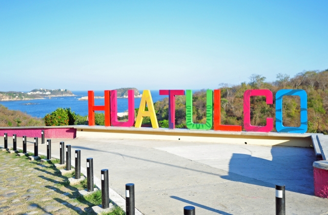  Puerto de Huatulco 