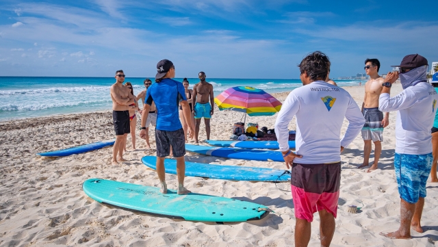  Lezioni di surf di gruppo 