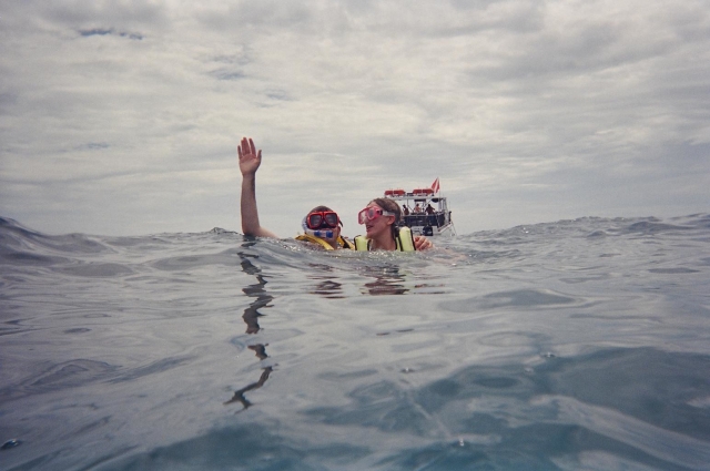  natação com snorkel
