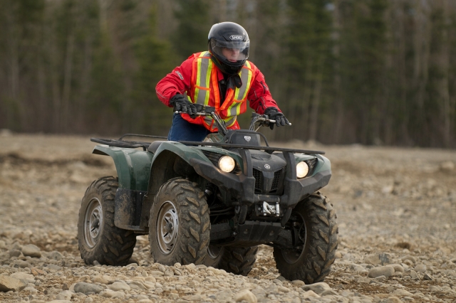  Quad bike driving 