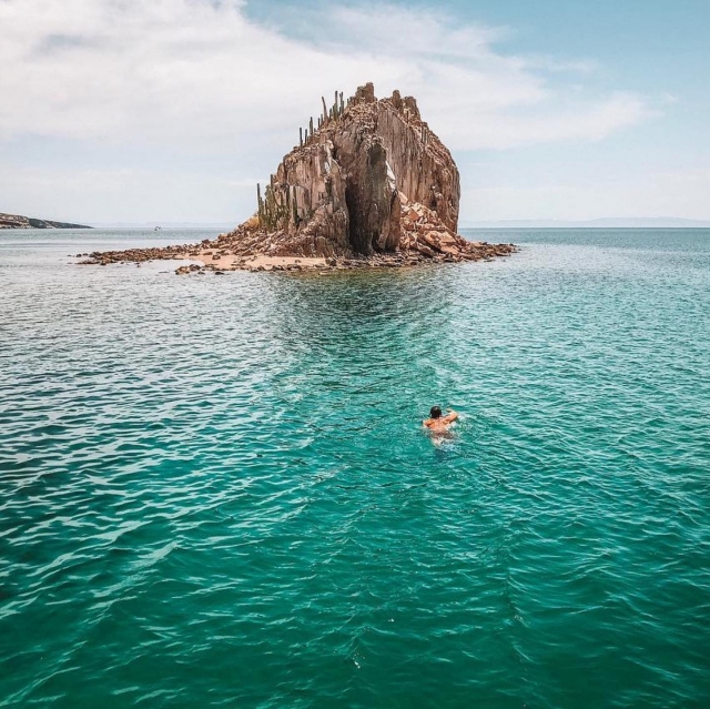  Exploring the island