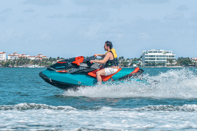 Moto de agua rápida