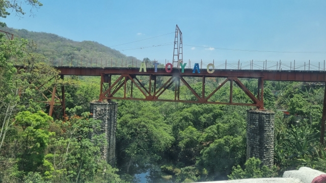  Brücke und Landschaft 