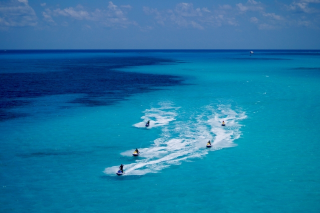  Waverunner Tour in the Sea 