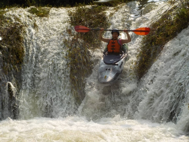 Kayak giù per le cascate 