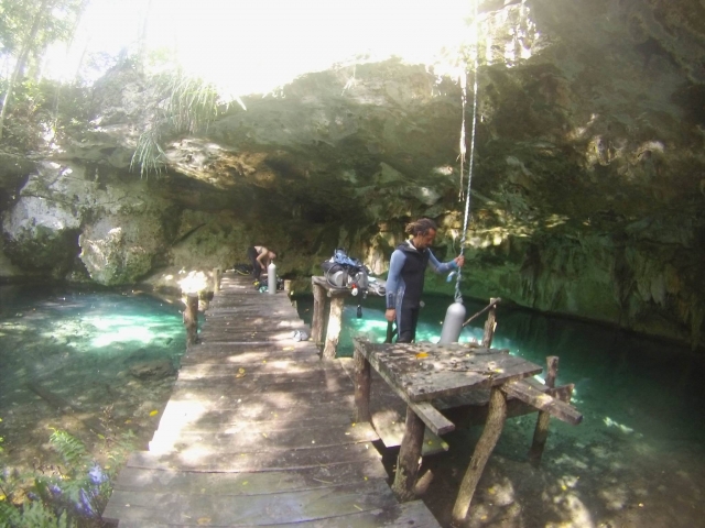  Indo para Cenote 