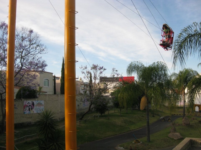  Giant swing 
