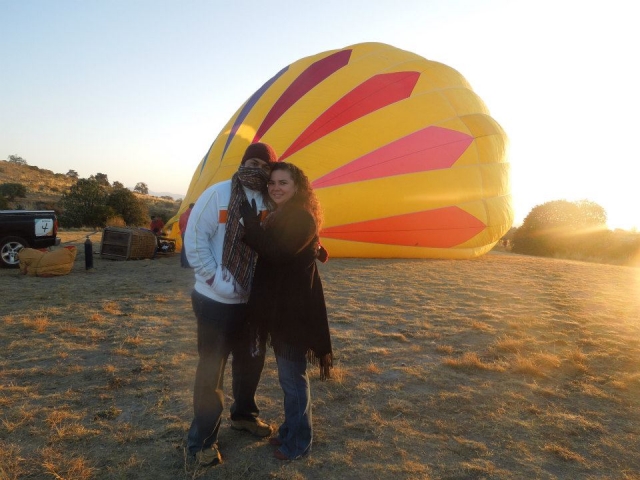  Couple's balloon flight 