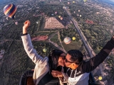 Voo de balão para entregar anel em Teotihuacán