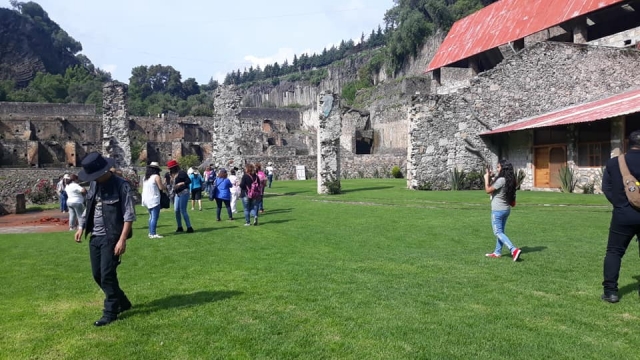 Conociendo los alrededores de Huasca