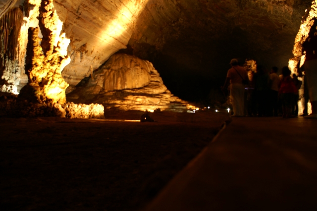  Conhecendo as cavernas 