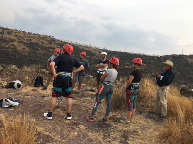 Climbing and rappelling classes in Querétaro 