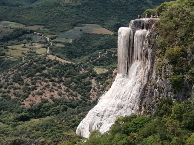 Caída de agua cascadas