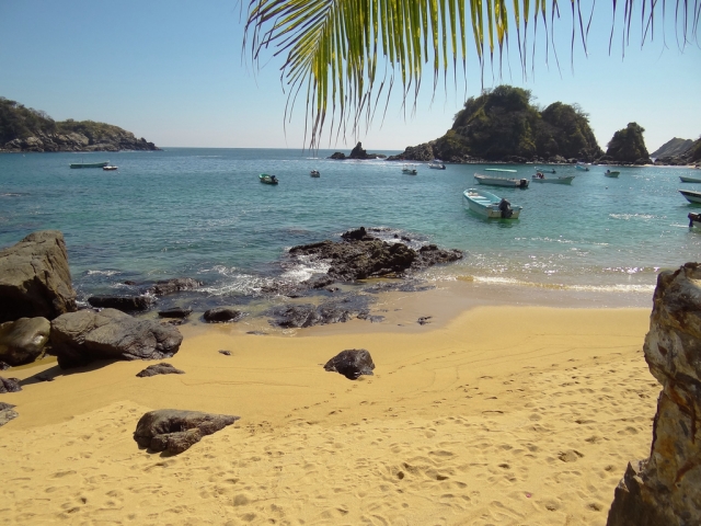 The bays of Huatulco 